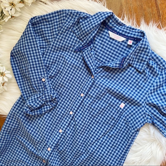 Victoria's Secret Tops - 4/$25 Victoria’s Secret Gingham Button Up Top